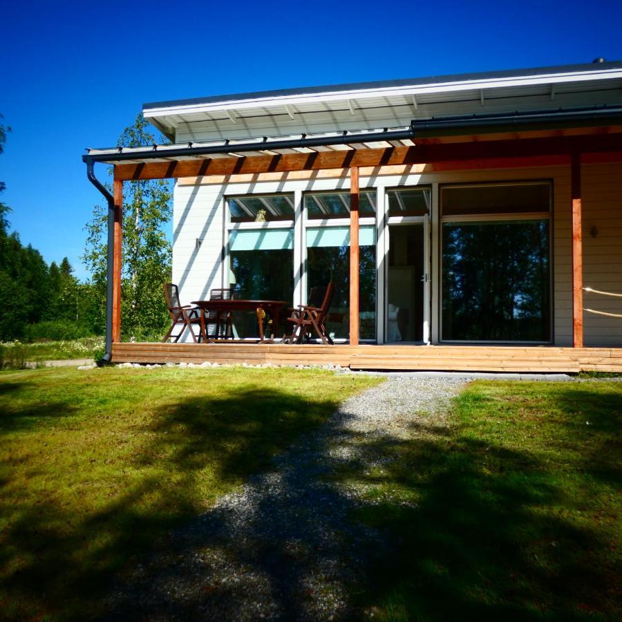 Villa Puistola & Sauna, Near Santa'S Village โรวานิเอมิ ภายนอก รูปภาพ